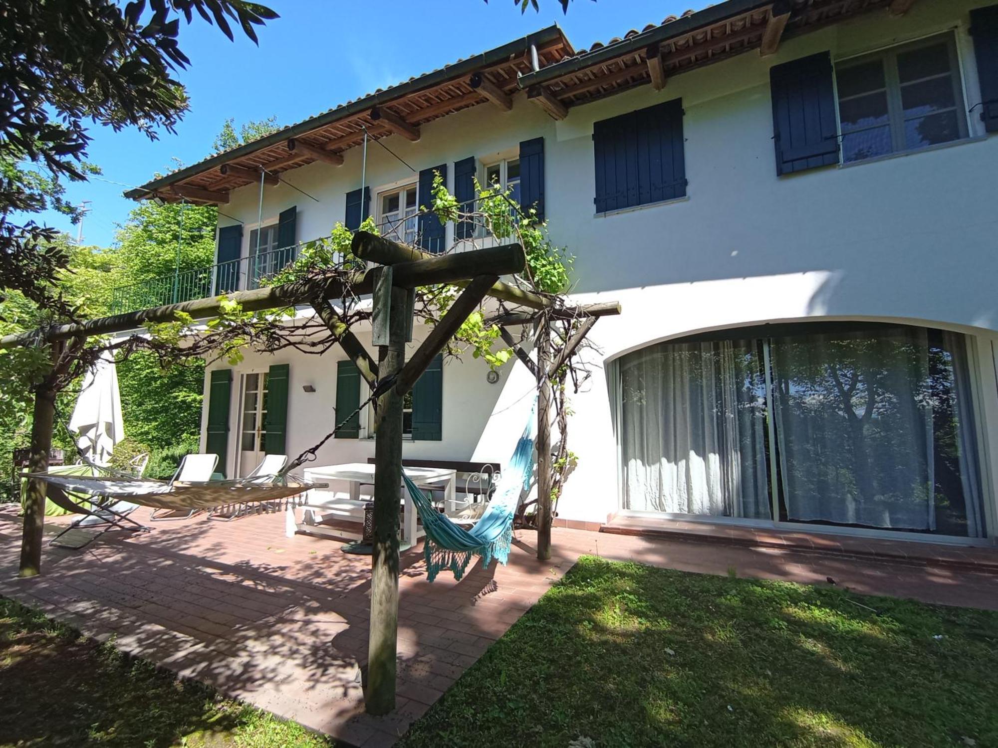 America Nei Boschi B&B บรา ภายนอก รูปภาพ