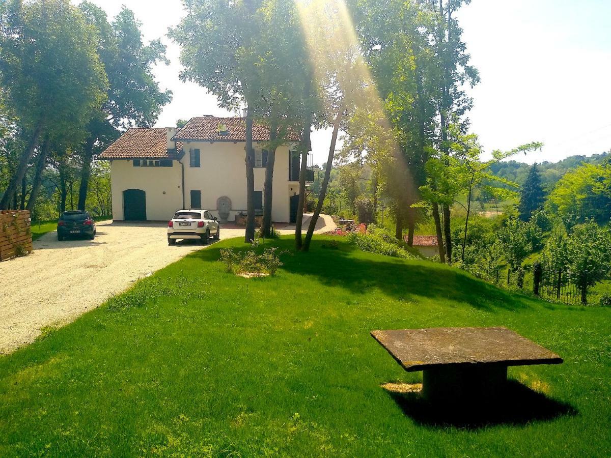America Nei Boschi B&B บรา ภายนอก รูปภาพ